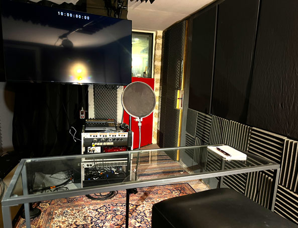 Soundbooth W.A.P Studio. Ecran de monitoring éteint